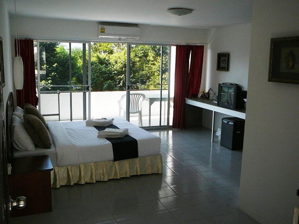 Karon Cliff Contemporary Boutique Bungalows Hotel Eksteriør billede